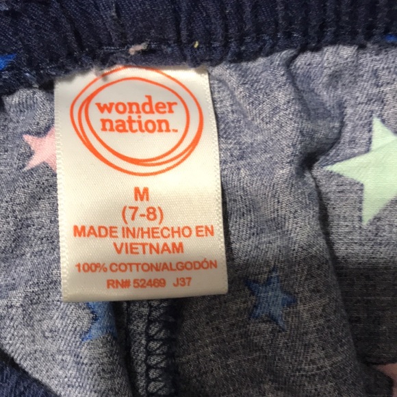 Shorts - Picture 3 of 3